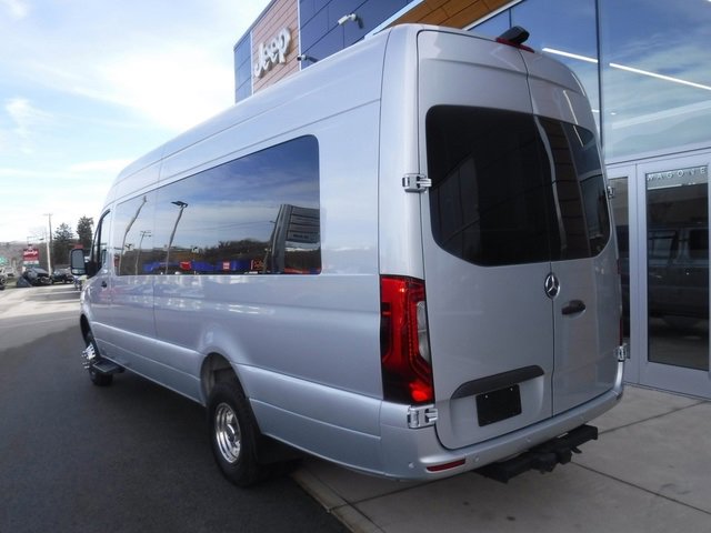Used 2023 Mercedes-Benz Sprinter 3500 w/ Parking Package image 15