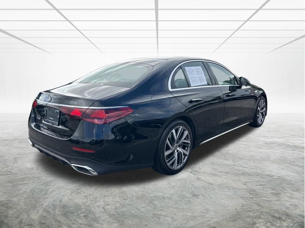 Used 2025 Mercedes-Benz E 350 Sedan image 4