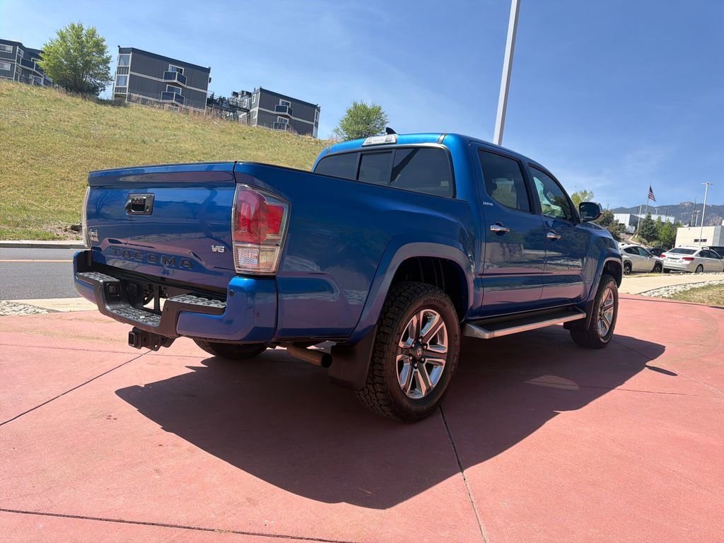 Used 2016 Toyota Tacoma Limited w/ Towing Package AWD/4WD image 7