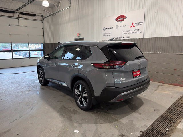 Used 2023 Nissan Rogue SL w/ SL Premium Package AWD/4WD image 5