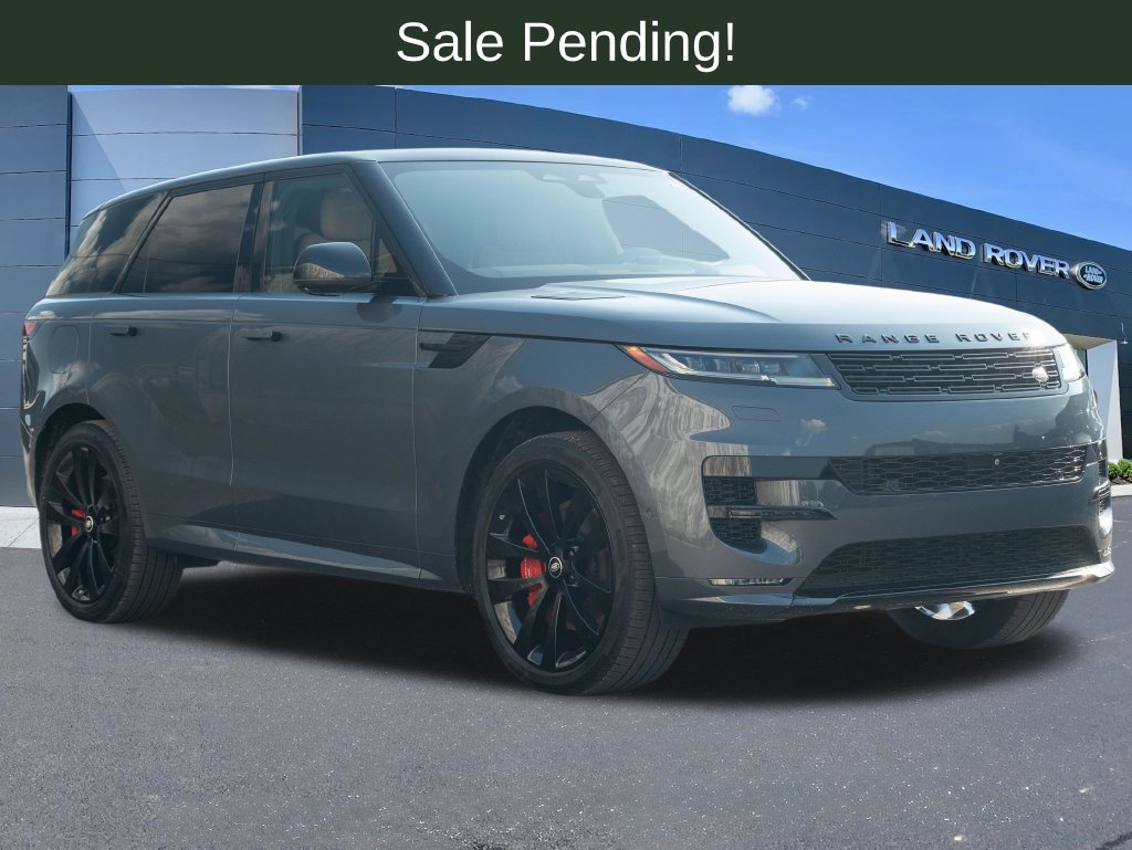 Used 2025 Land Rover Range Rover Sport Dynamic SE AWD/4WD image 4