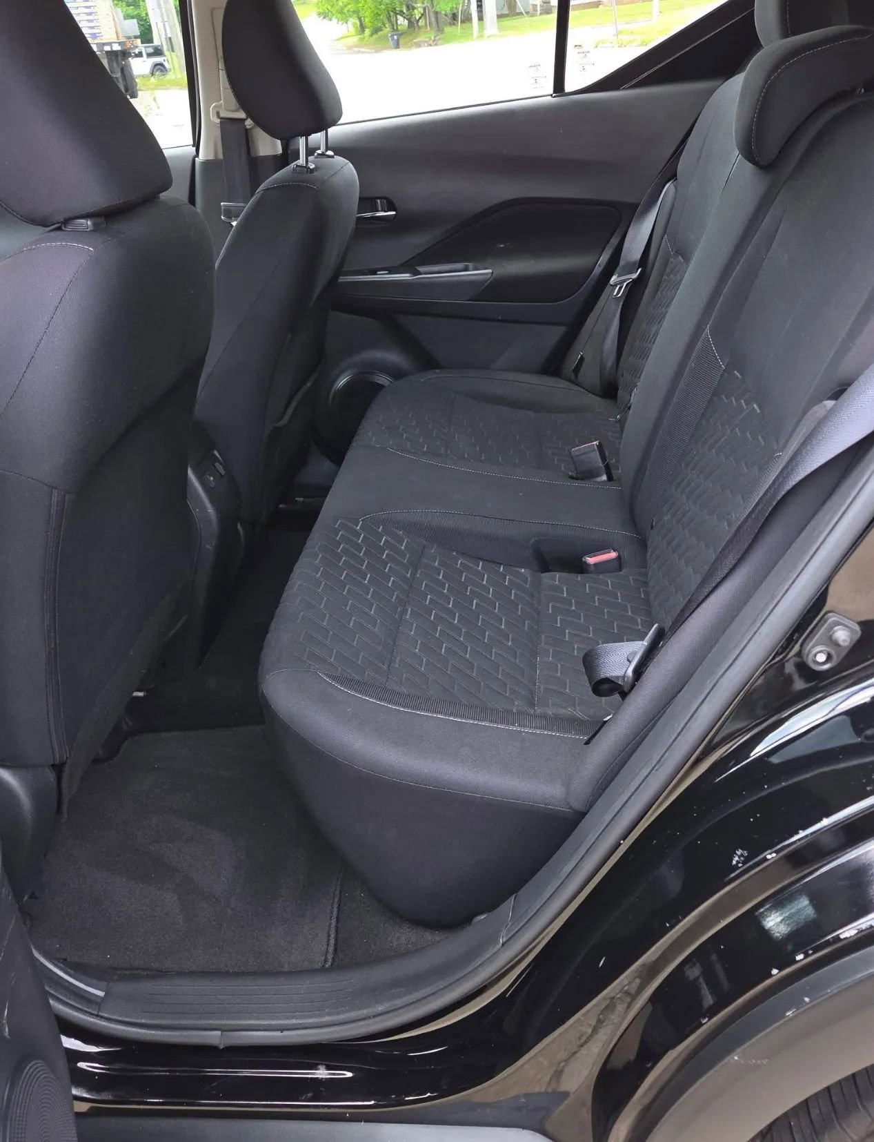 Used 2023 Nissan Kicks SV FWD image 10