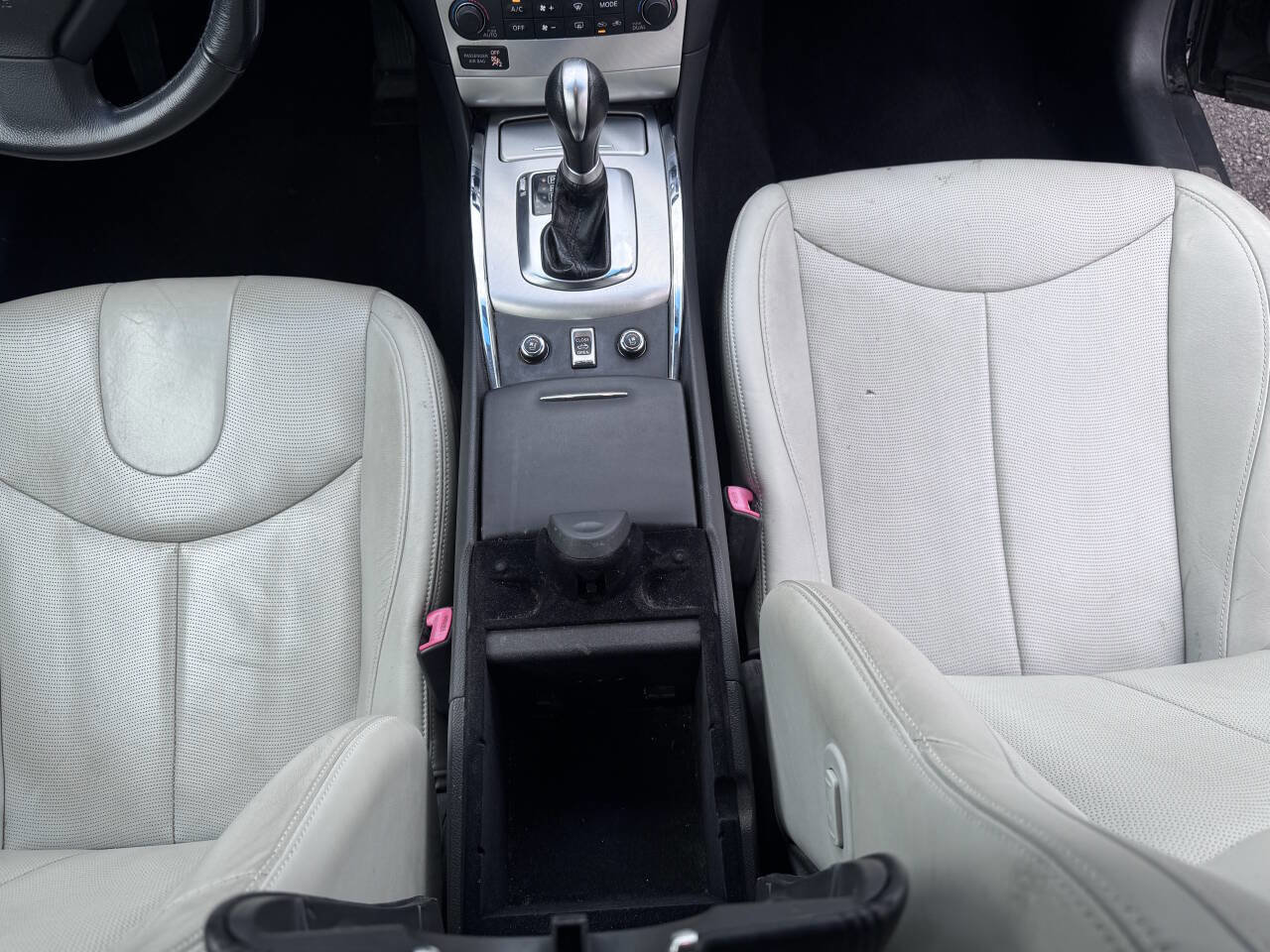 Used 2014 INFINITI Q60 Convertible w/ Premium Package RWD image 15