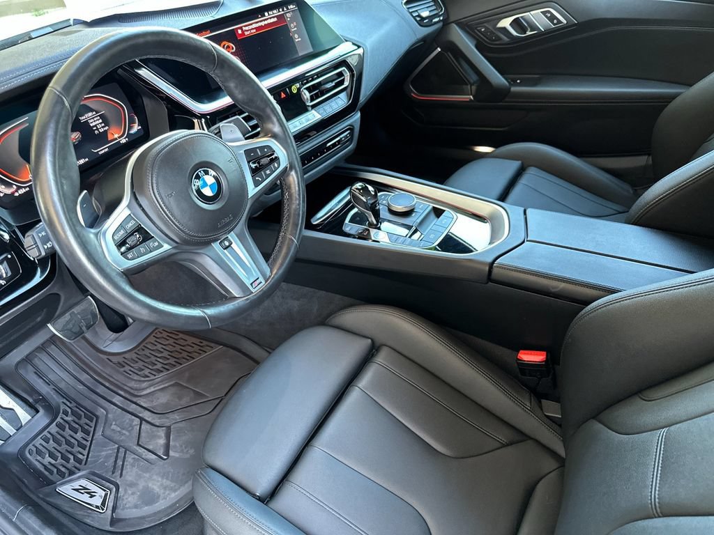 Used 2021 BMW Z4 sDrive30i w/ M Sport Package RWD image 10