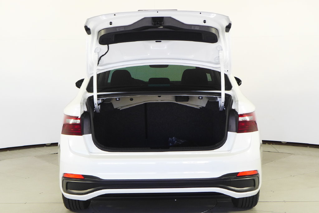 Certified 2023 Volkswagen Jetta S FWD image 10