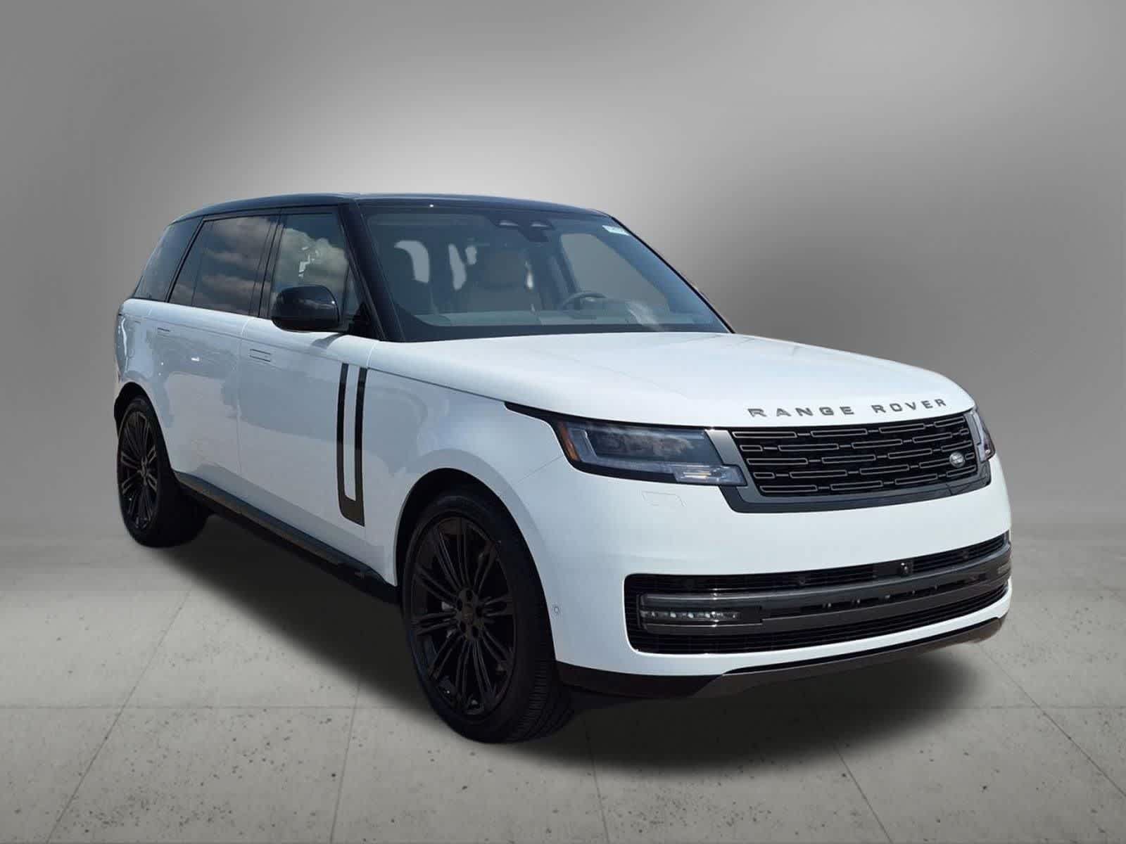 New 2026 Land Rover Range Rover Long Wheelbase SE AWD/4WD image 8