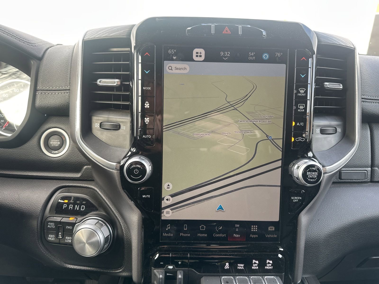 Used 2023 RAM 1500 Laramie image 11