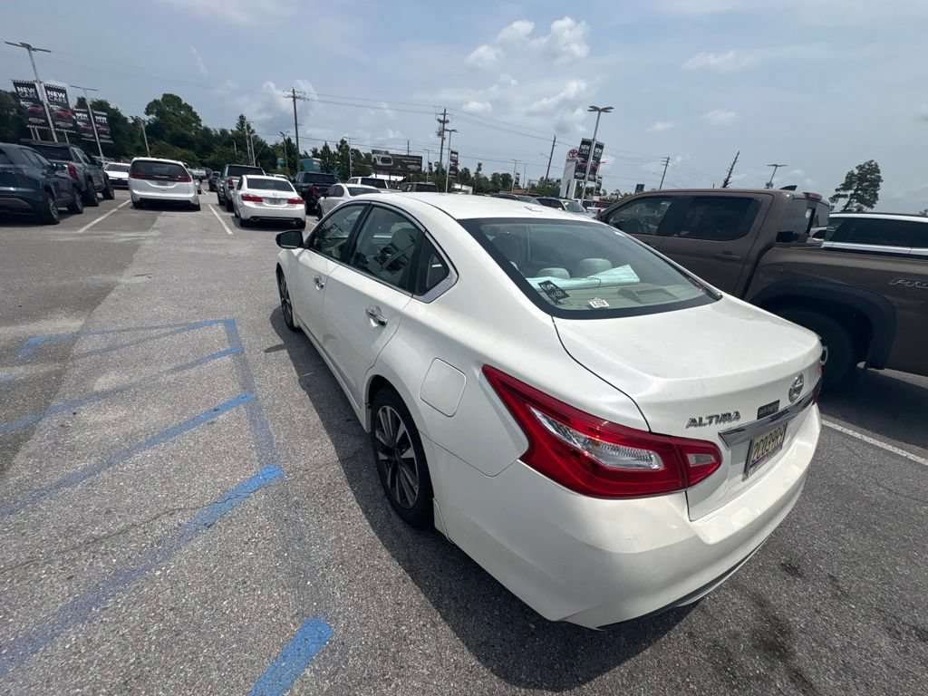 Used 2016 Nissan Altima 2.5 SV w/ Convenience Package FWD image 21