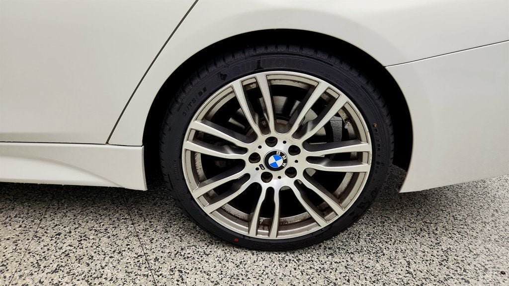 Used 2016 BMW 340i Sedan RWD image 9