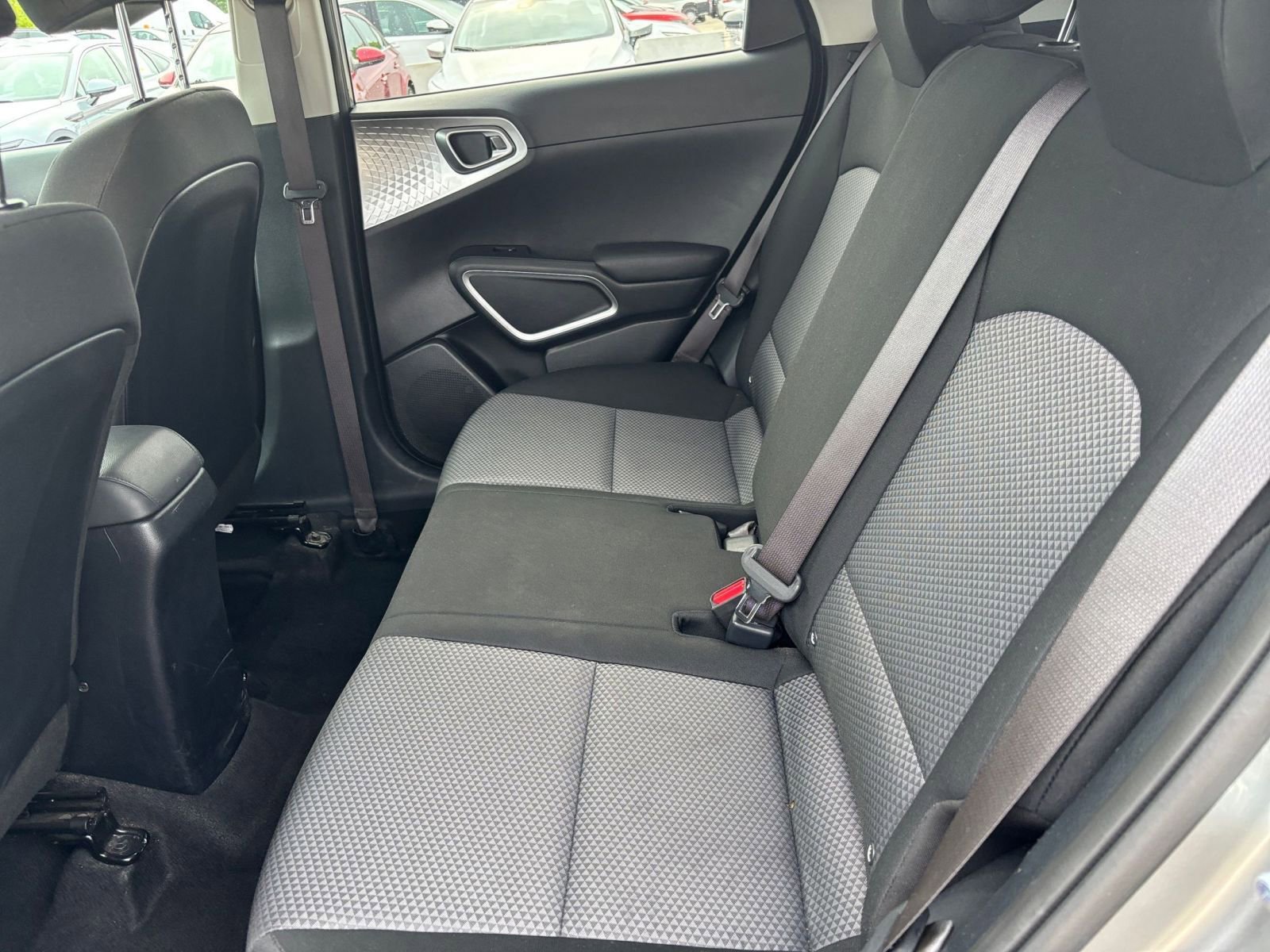 Used 2024 Kia Soul LX w/ Option Group 015 FWD image 23