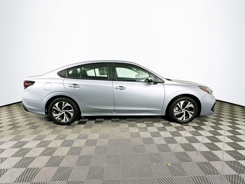 Used 2023 Subaru Legacy Premium image 11