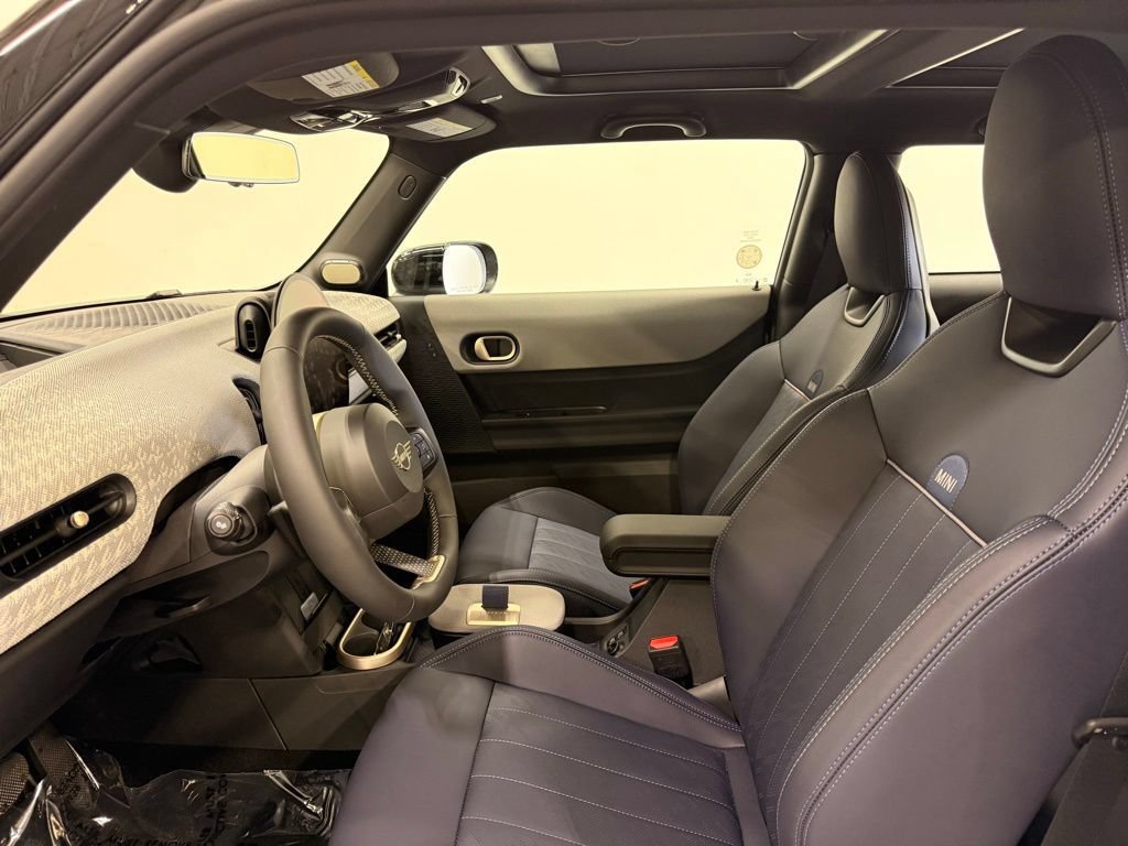 Used 2025 MINI Cooper S FWD image 12