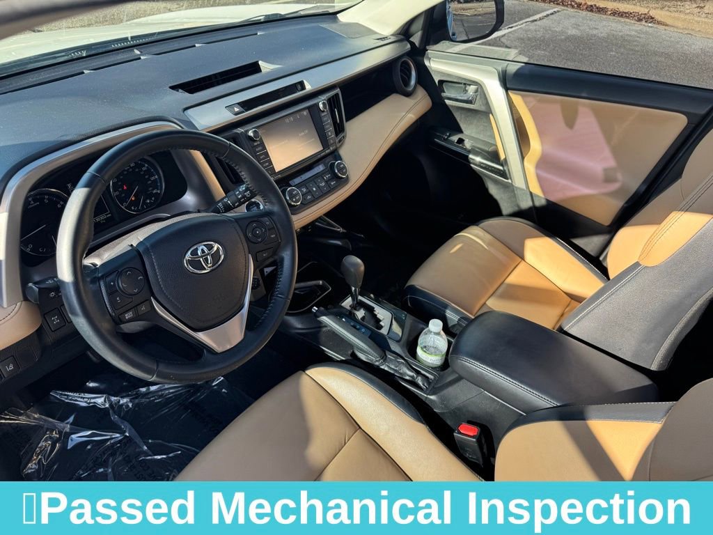 Used 2016 Toyota RAV4 Limited image 16