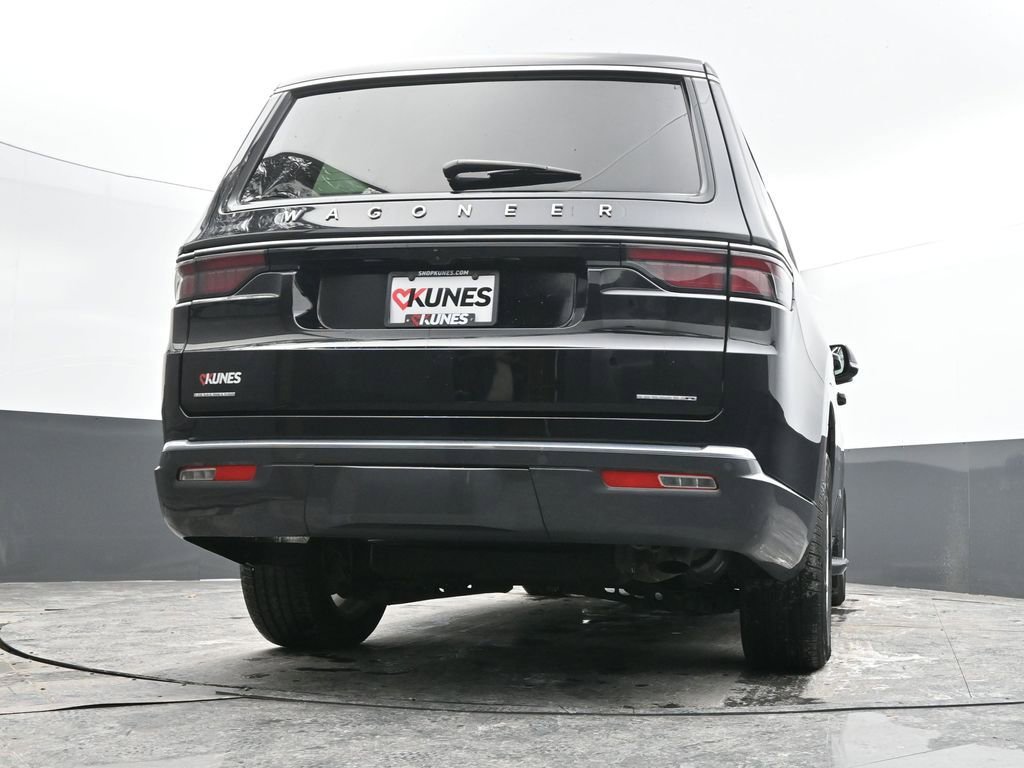 Used 2022 Jeep Wagoneer Series II image 50