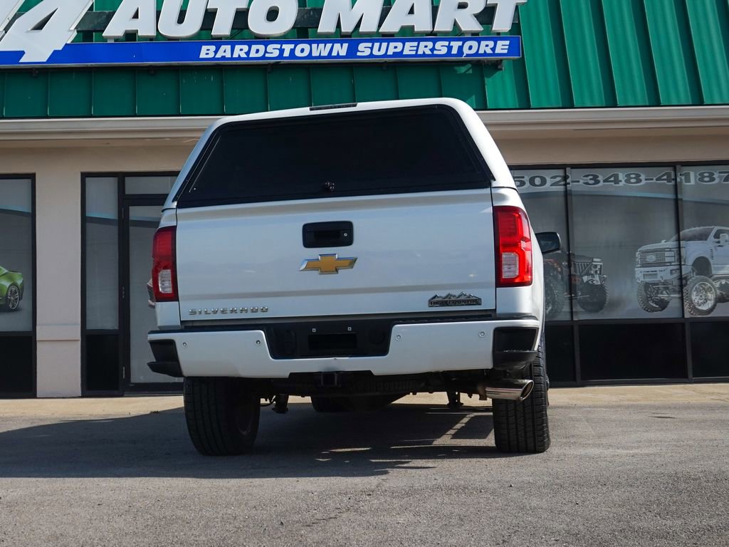 Used 2018 Chevrolet Silverado 1500 High Country image 3