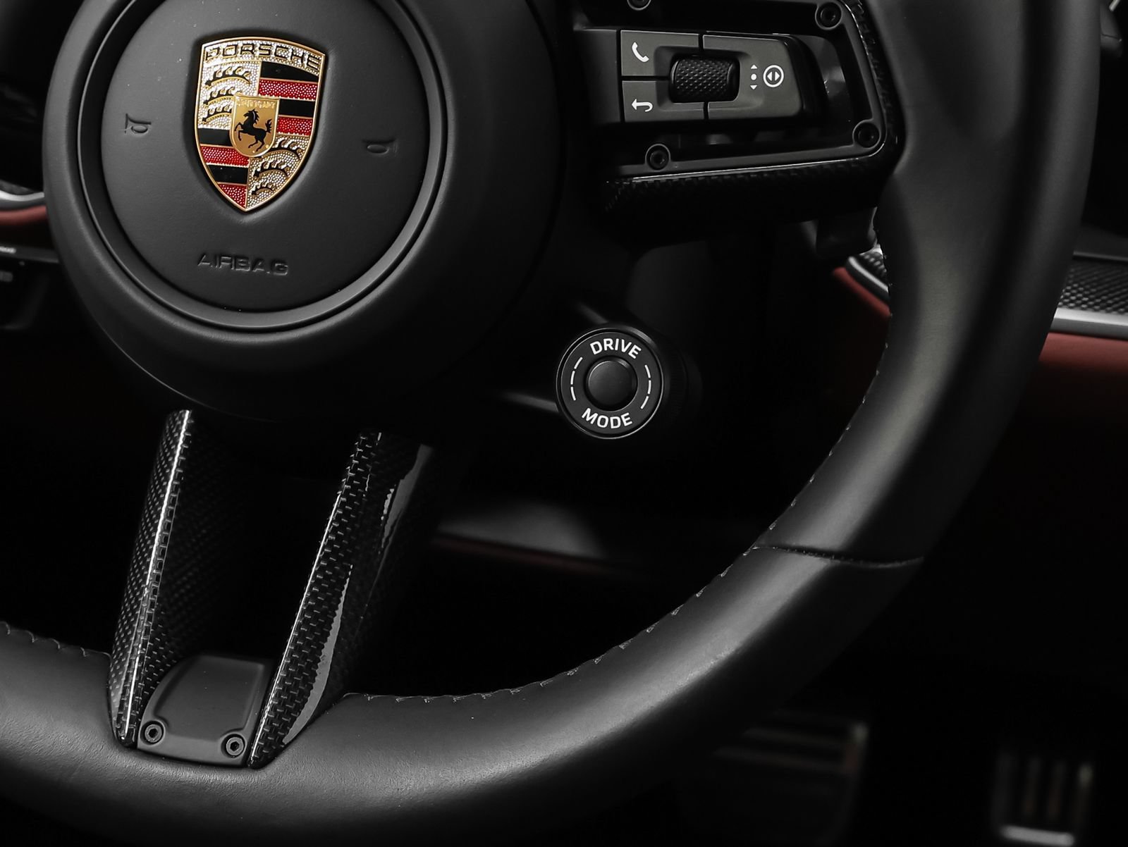 Certified 2024 Porsche Cayenne Turbo AWD/4WD image 47