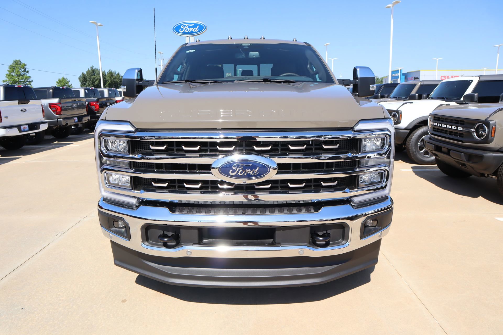 New 2026 Ford F250 King Ranch w/ Chrome Package AWD/4WD image 10