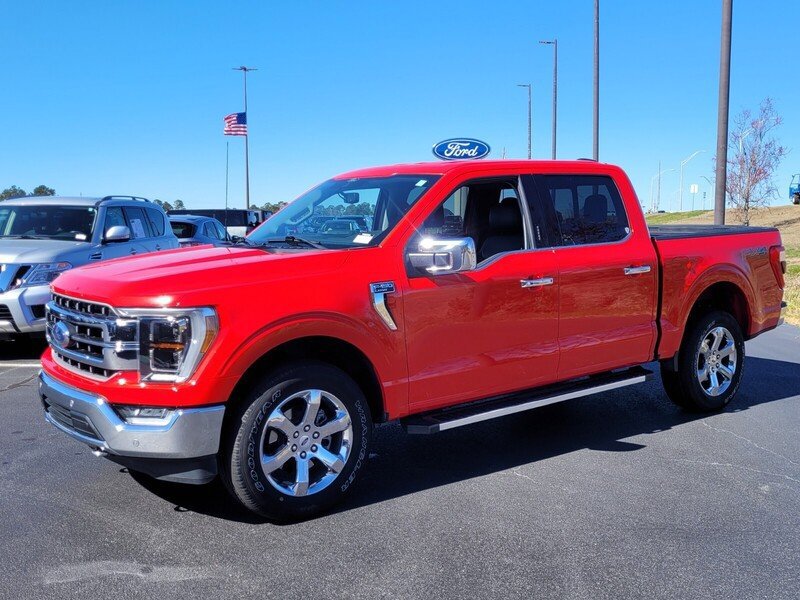 Used 2022 Ford F150 Lariat w/ Equipment Group 502A High AWD/4WD image 3
