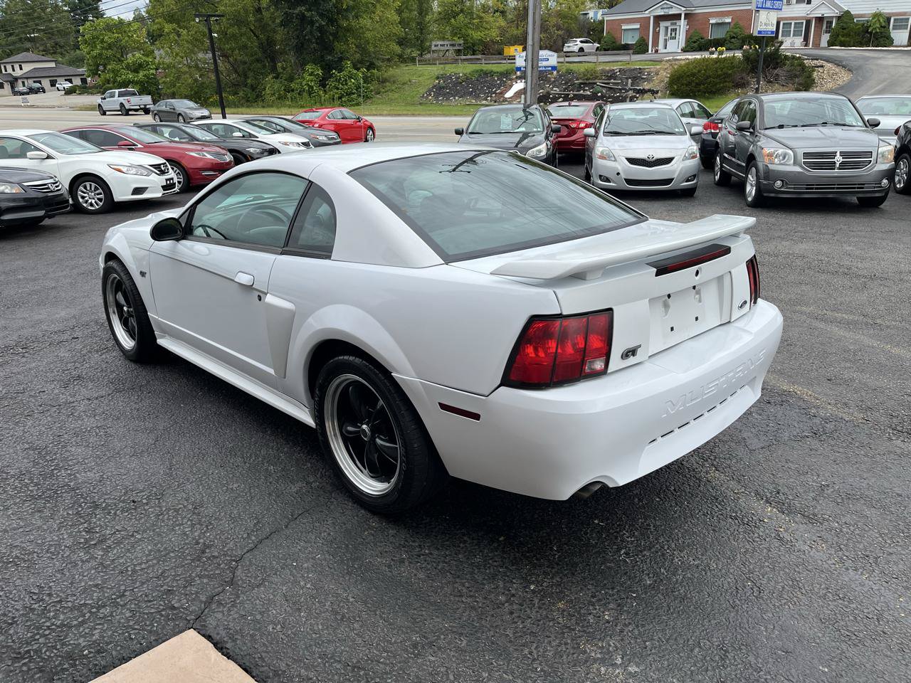Used 2003 Ford Mustang GT RWD image 4