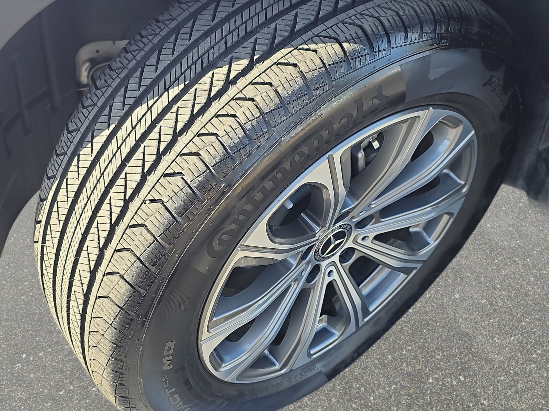 Certified 2025 Mercedes-Benz GLC 300 4MATIC image 31