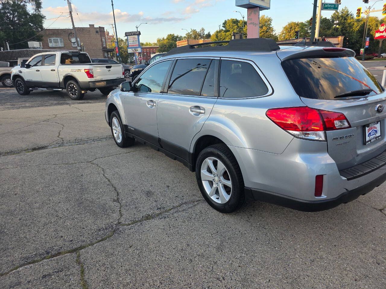 Used 2014 Subaru Outback 2.5i Premium w/ Popular Package #1B AWD/4WD image 6