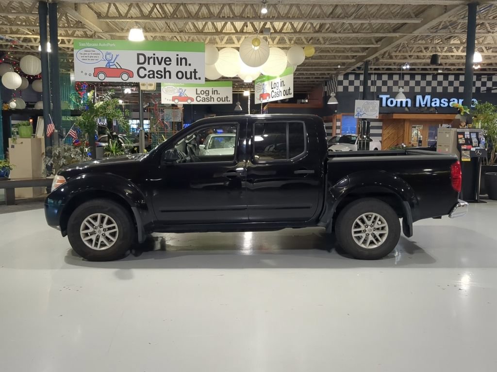 Used 2015 Nissan Frontier SV AWD/4WD image 15