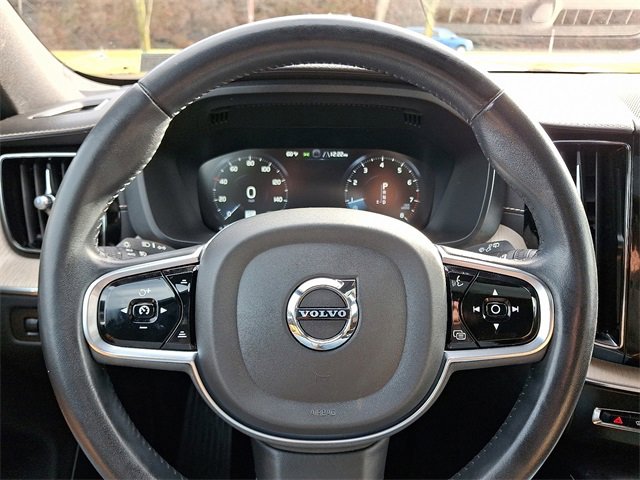 Used 2020 Volvo XC60 T5 Inscription image 19