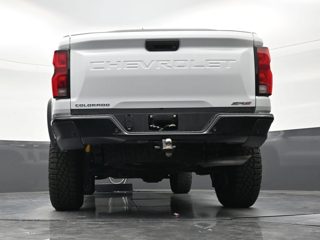 Used 2025 Chevrolet Colorado ZR2 AWD/4WD image 23