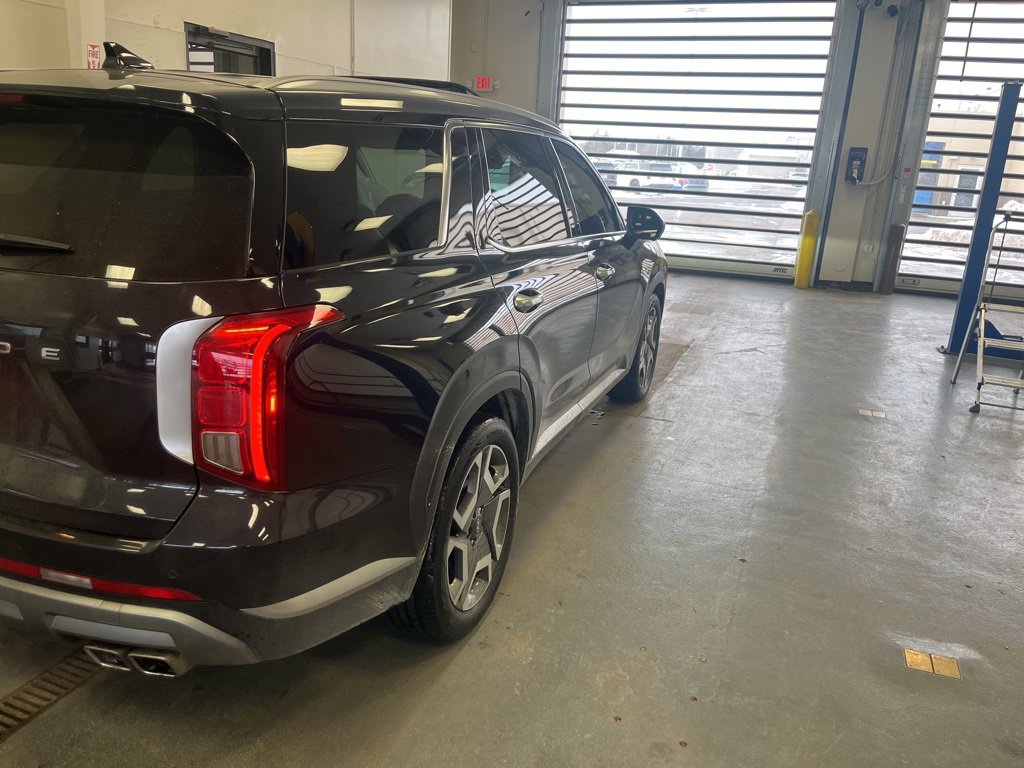 Used 2024 Hyundai Palisade SEL image 4