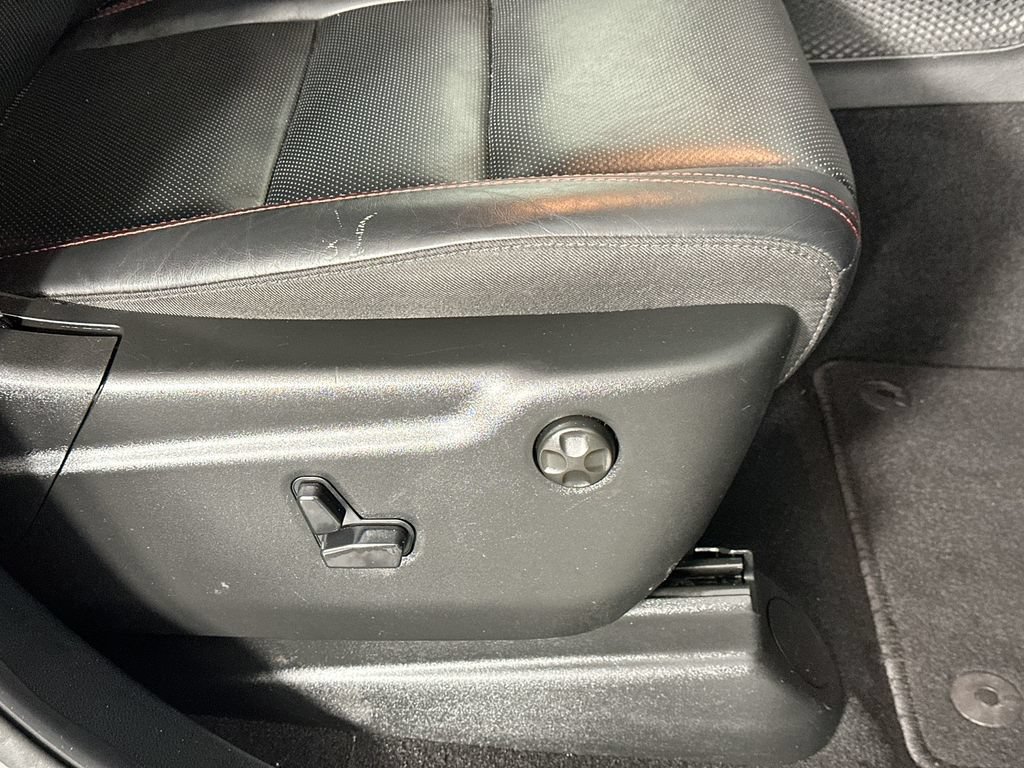 Used 2025 Dodge Durango GT AWD/4WD image 23