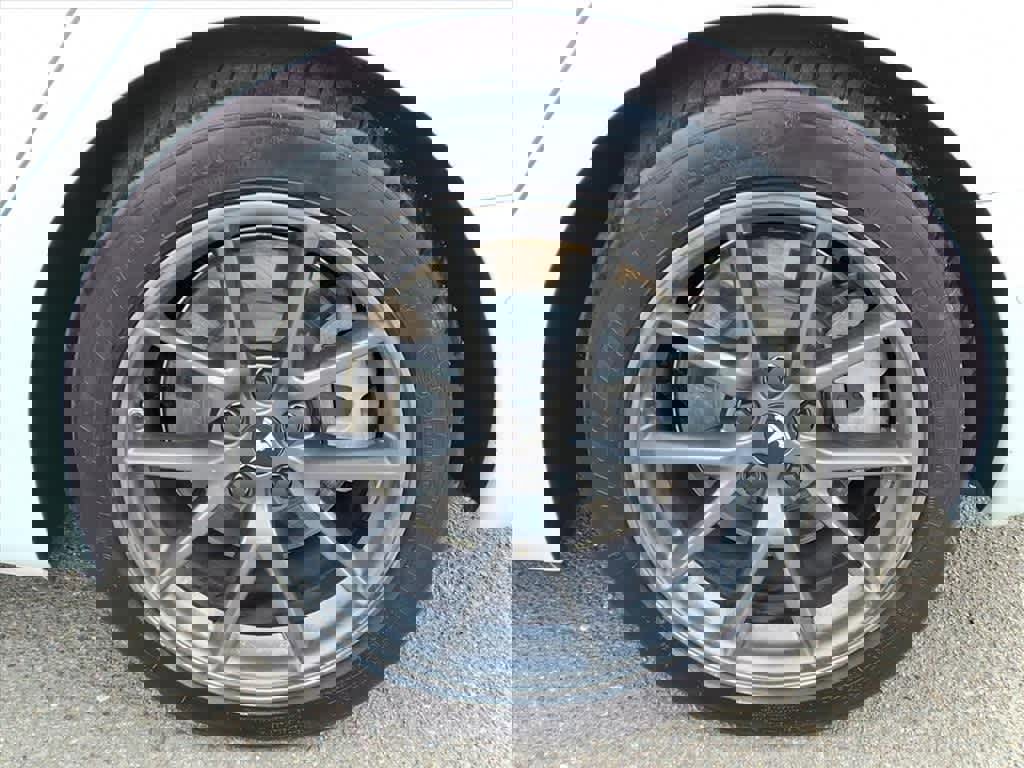 Used 2021 Tesla Model 3 Standard Range Plus image 8