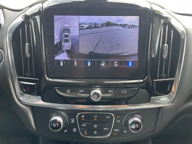 Used 2023 Chevrolet Traverse RS AWD/4WD image 5