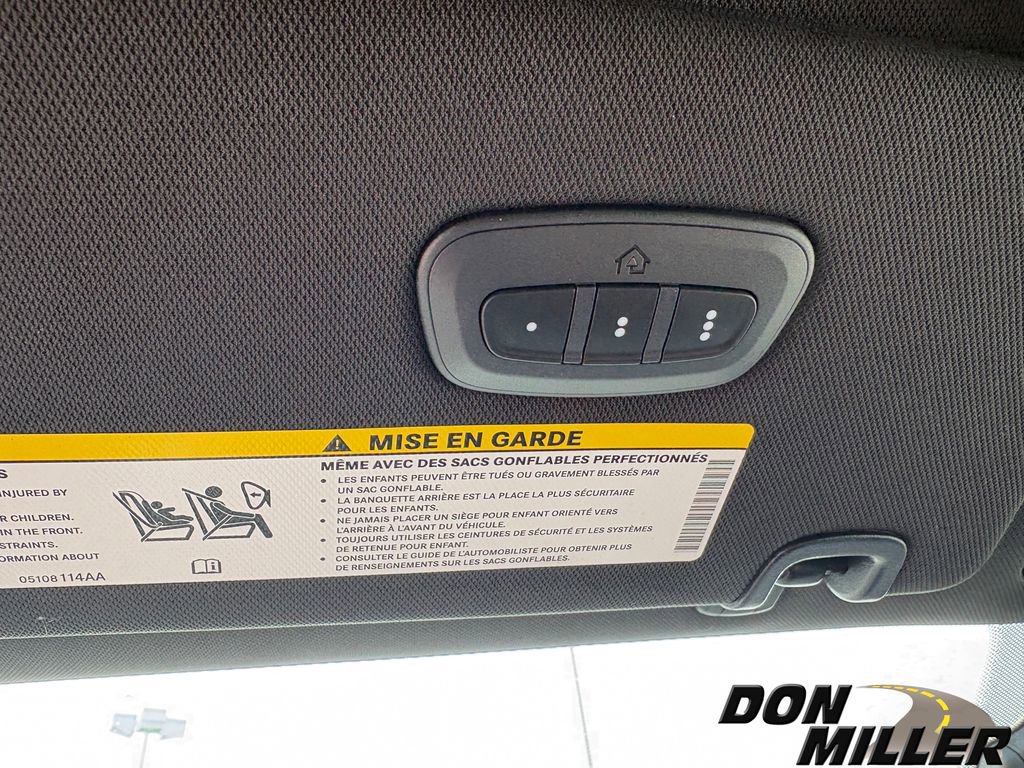 New 2026 Chrysler Pacifica Select image 25