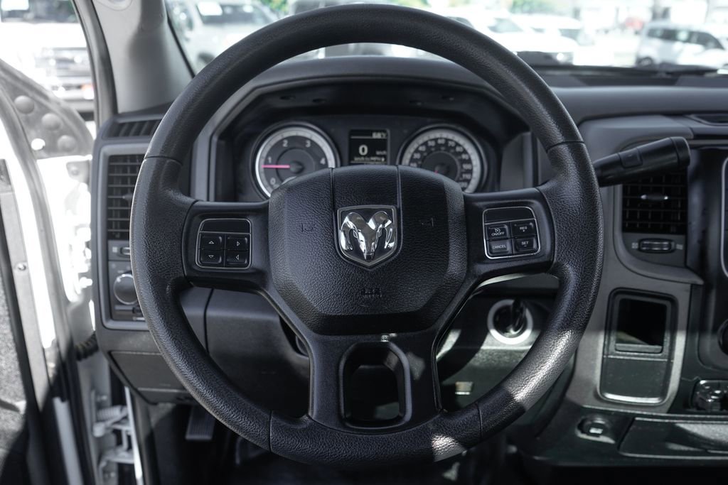 Used 2018 RAM 5500 Tradesman w/ Power & Remote Entry Group image 22