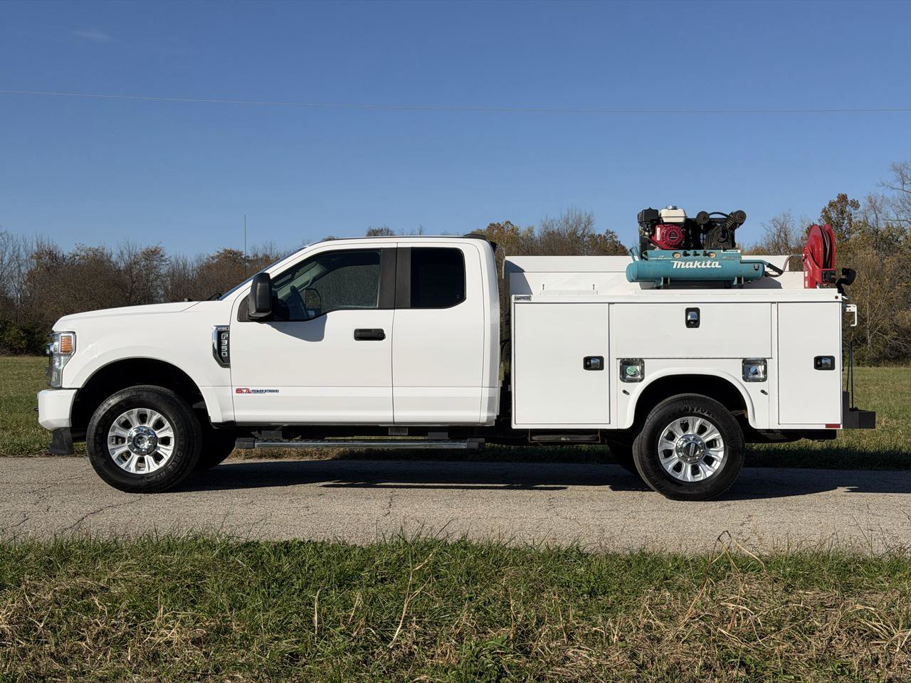Used 2021 Ford F350 XL w/ STX Appearance Package AWD/4WD image 3