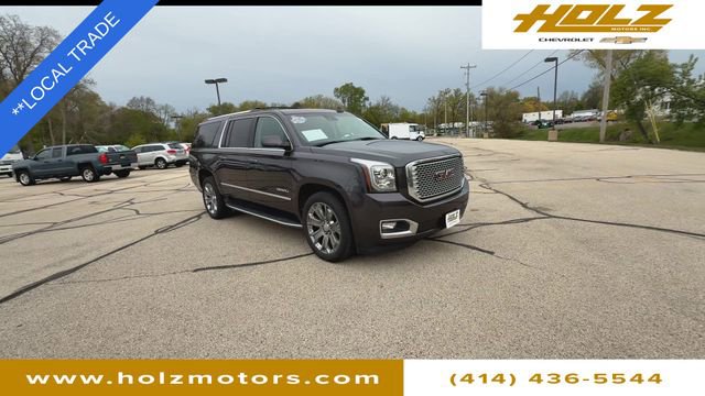 Used 2016 GMC Yukon XL Denali AWD/4WD image 2