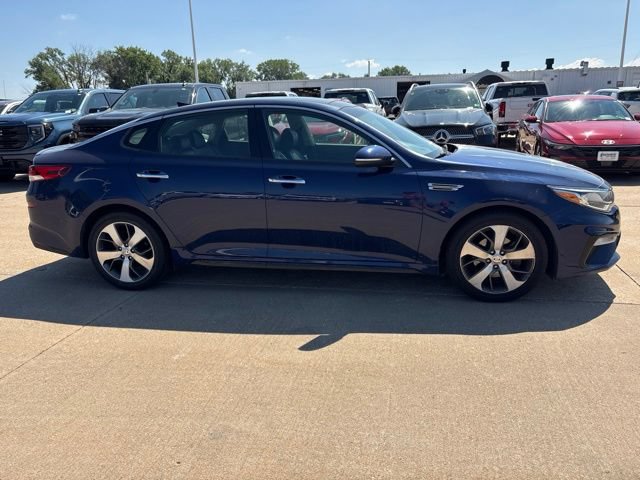 Used 2019 Kia Optima S w/ S Panoramic Sunroof Package FWD image 2