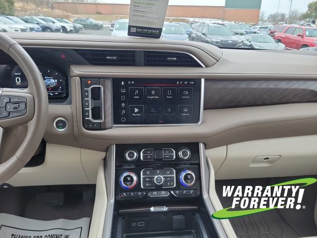 Used 2024 GMC Yukon Denali w/ Denali Reserve Package image 11