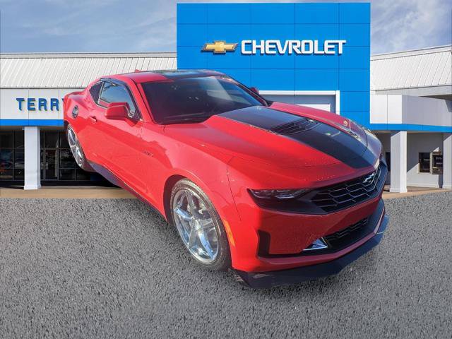 Used 2022 Chevrolet Camaro LT w/ RS Package RWD image 35