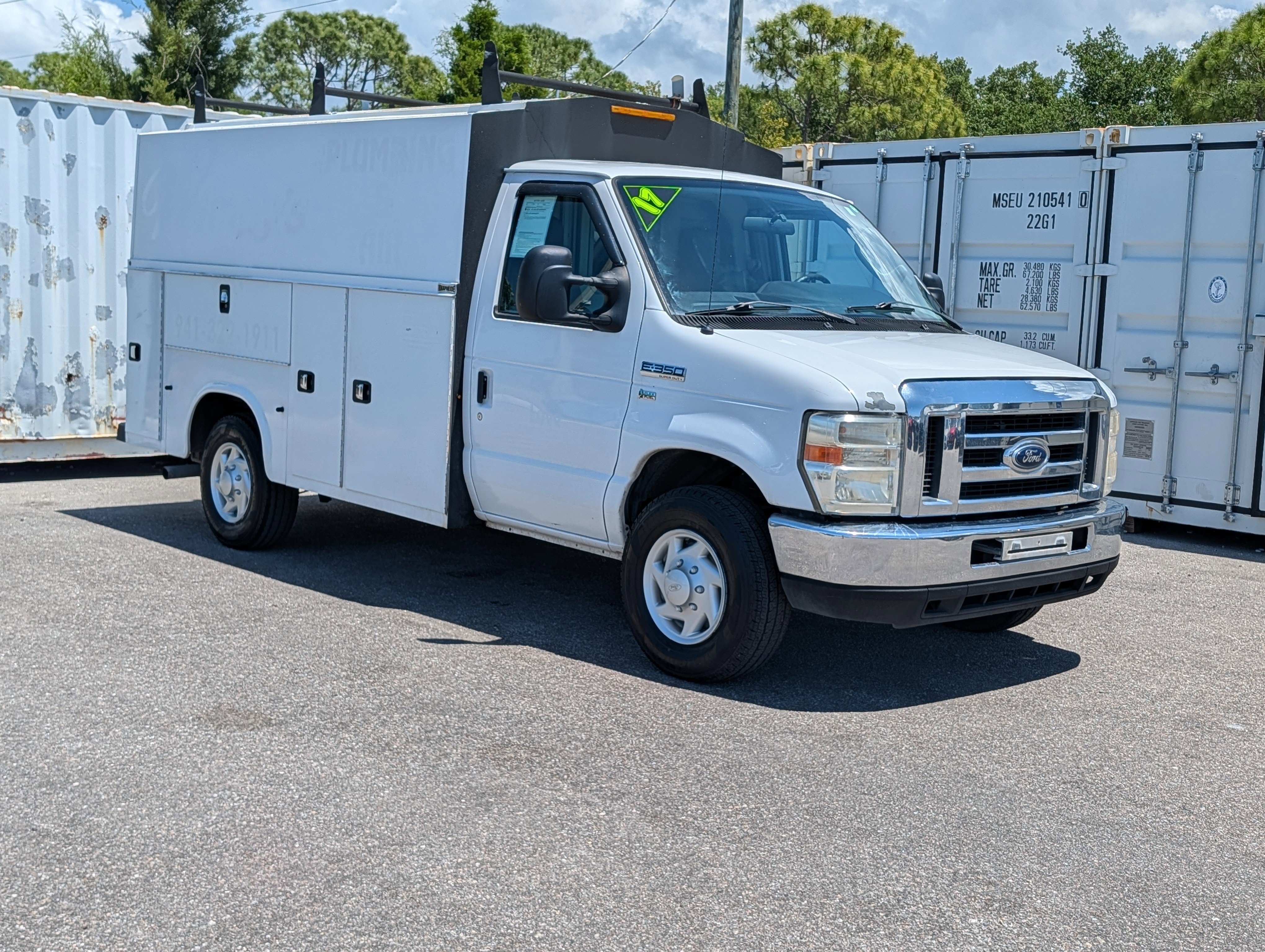 Used 2017 Ford E-350 and Econoline 350 Super Duty w/ Power Windows & Locks Group RWD image 3