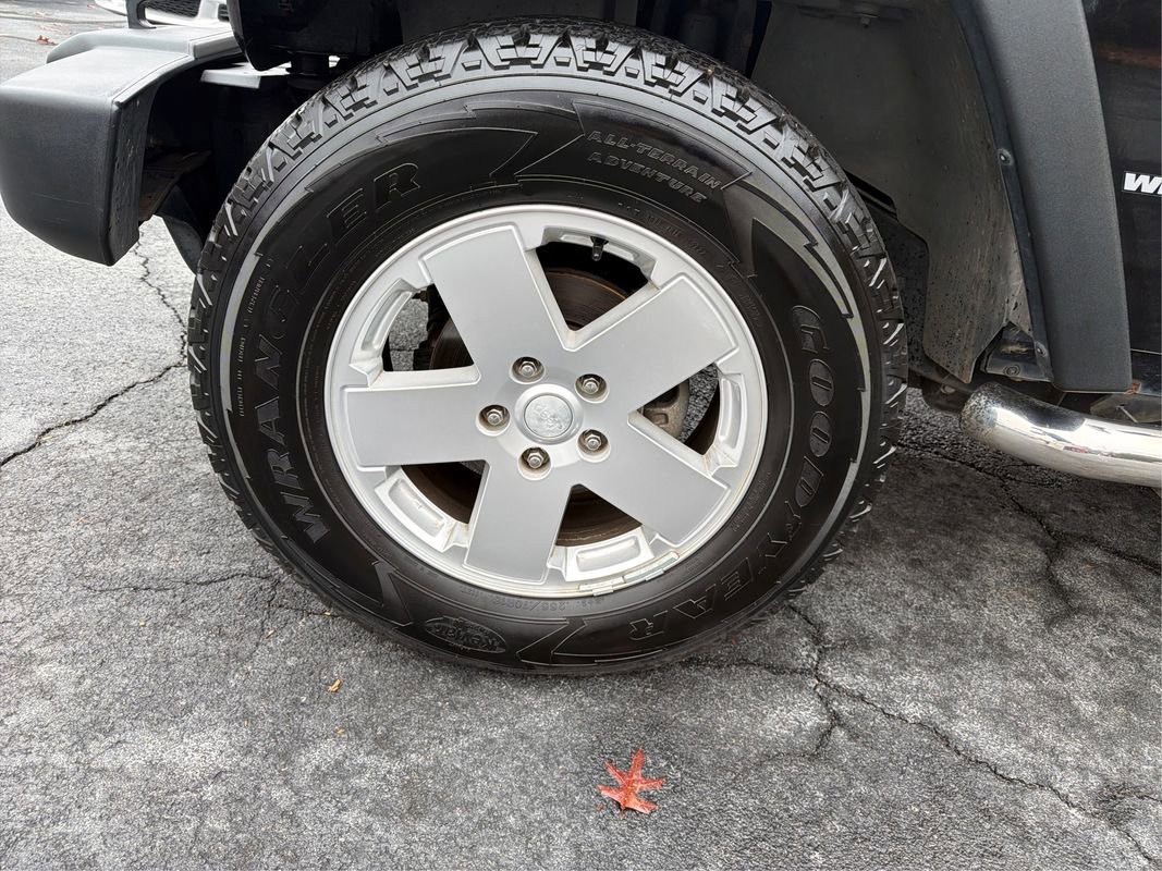 Used 2013 Jeep Wrangler Sport w/ Connectivity Group image 31