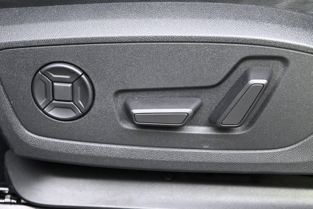 Used 2022 Audi Q4 e-tron Premium w/ Convenience Package image 14