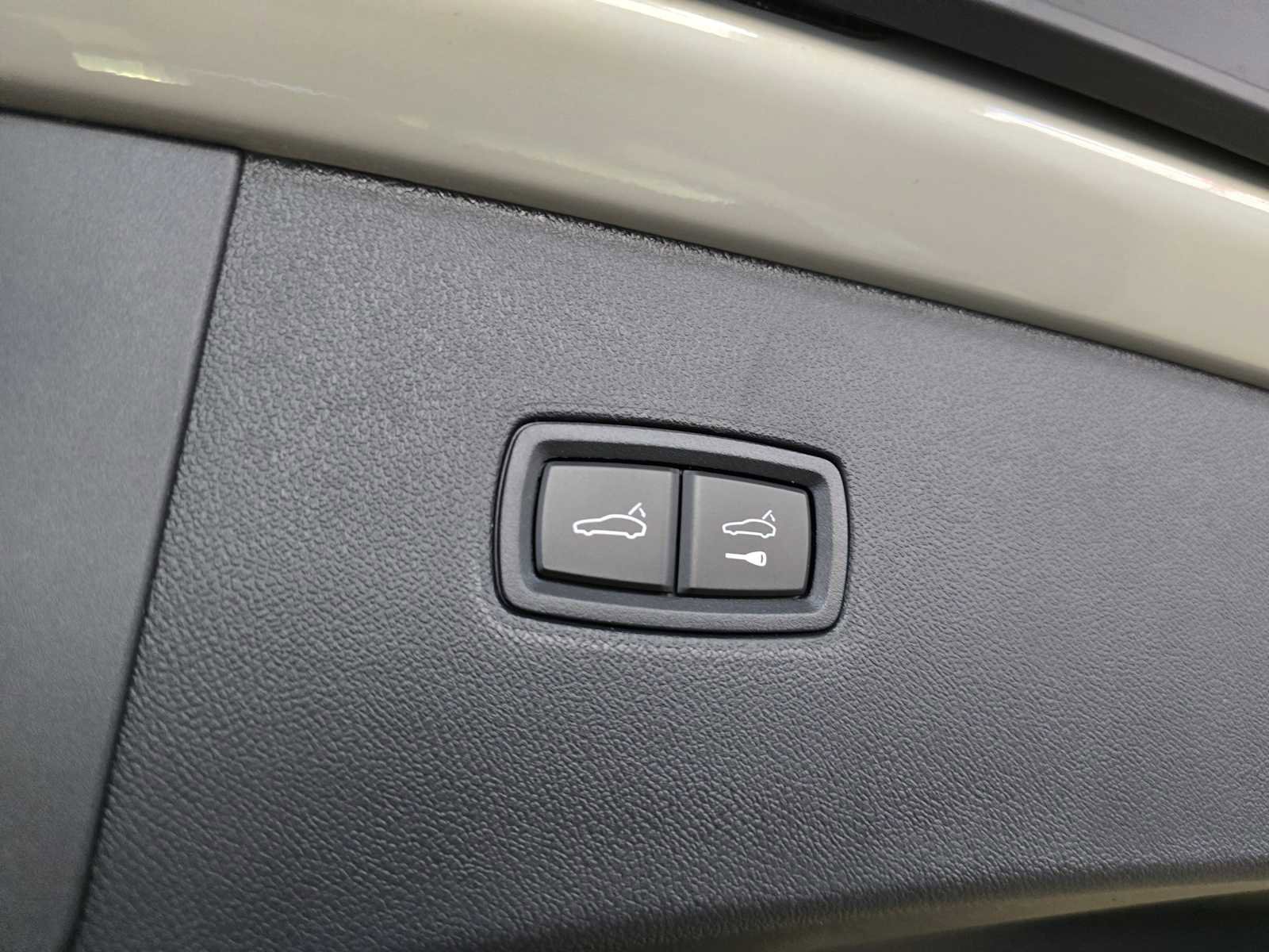 New 2026 Porsche Cayenne S image 20