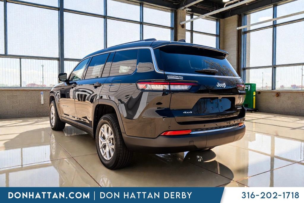 Used 2023 Jeep Grand Cherokee L Limited AWD/4WD image 24