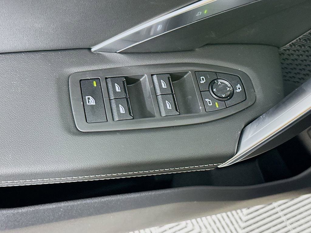 New 2026 BMW X1 xDrive28i w/ Technology Package image 23