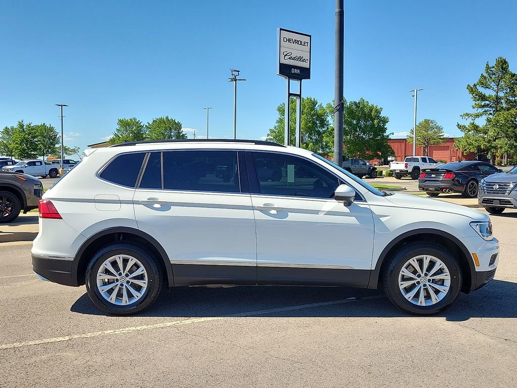 Used 2018 Volkswagen Tiguan SE AWD/4WD image 6