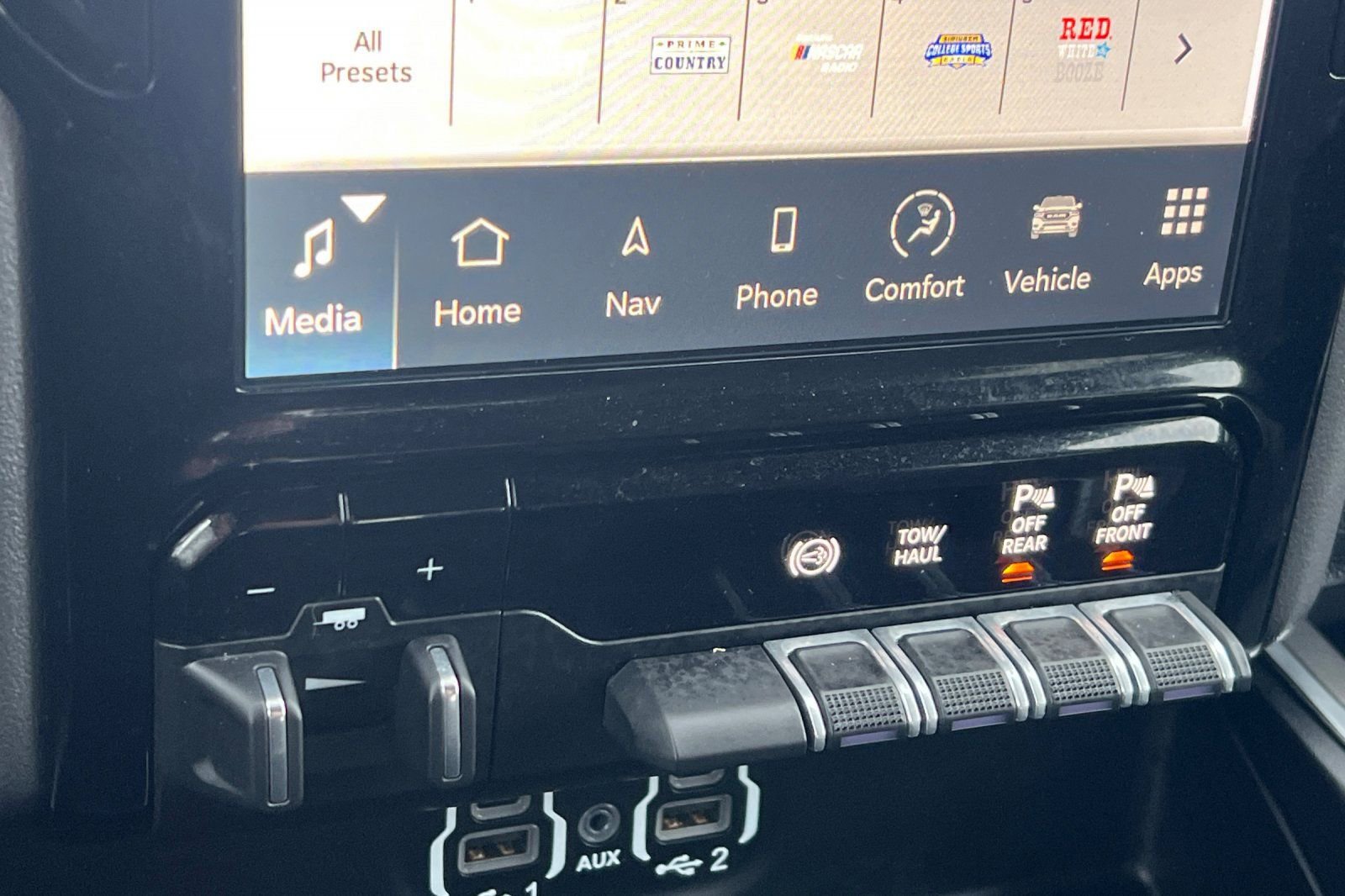 Used 2024 RAM 3500 Big Horn w/ Night Edition image 21