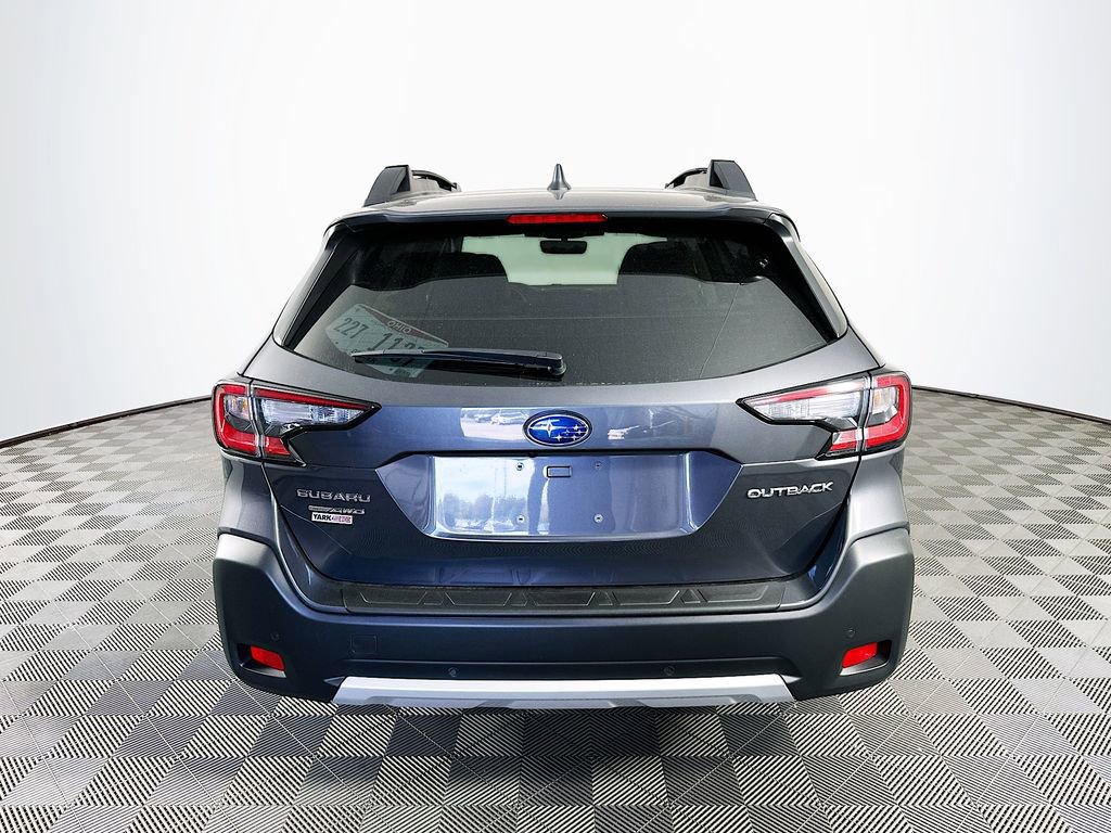 New 2025 Subaru Outback Limited image 8