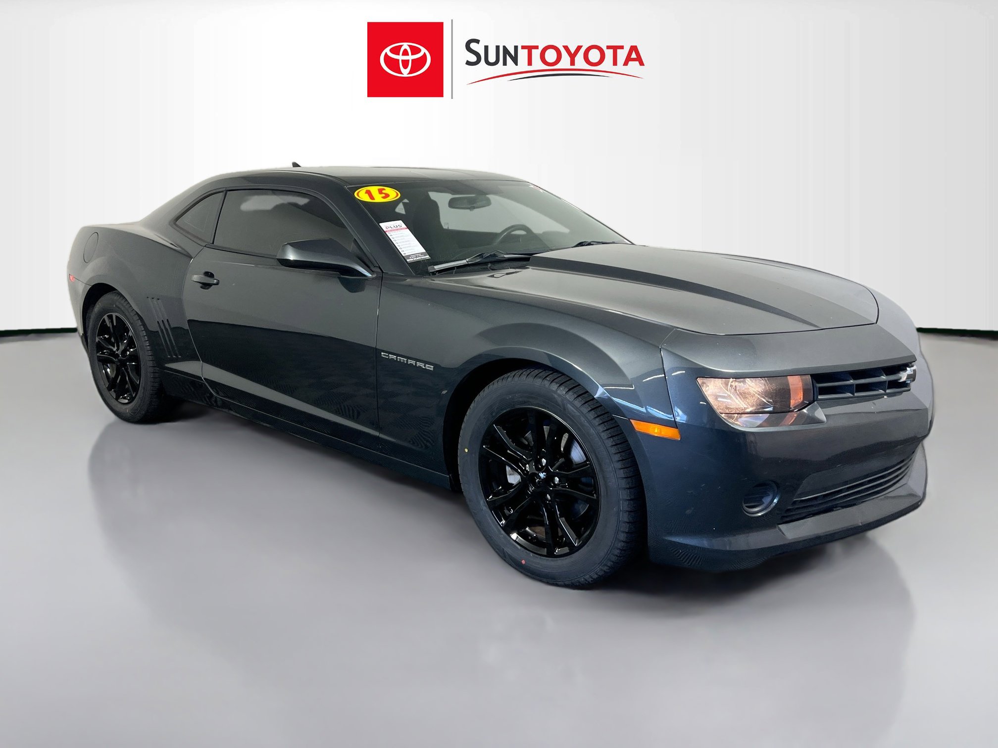 Used 2015 Chevrolet Camaro LS RWD image 32