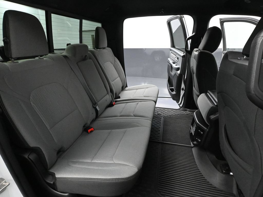 Used 2022 RAM 1500 Big Horn AWD/4WD image 45